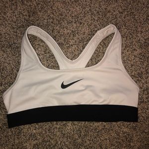 nike sports bra
